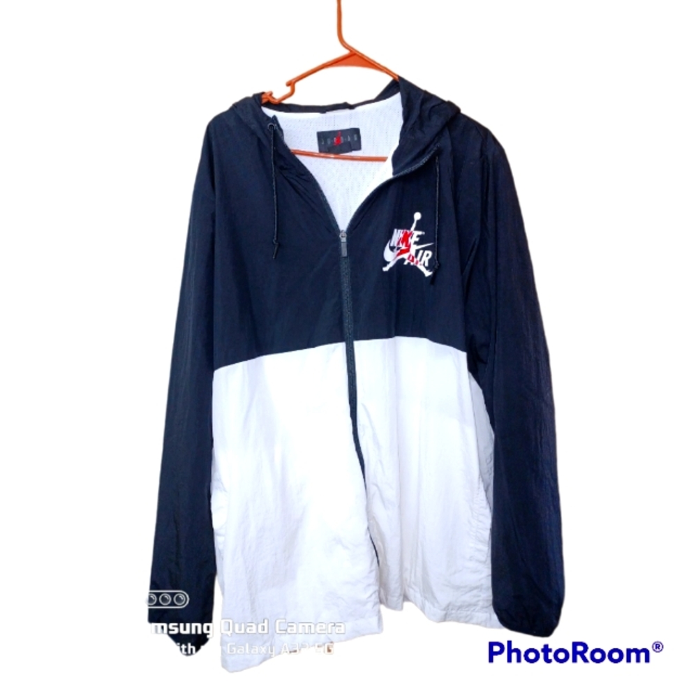 Mens Jordan windbreaker